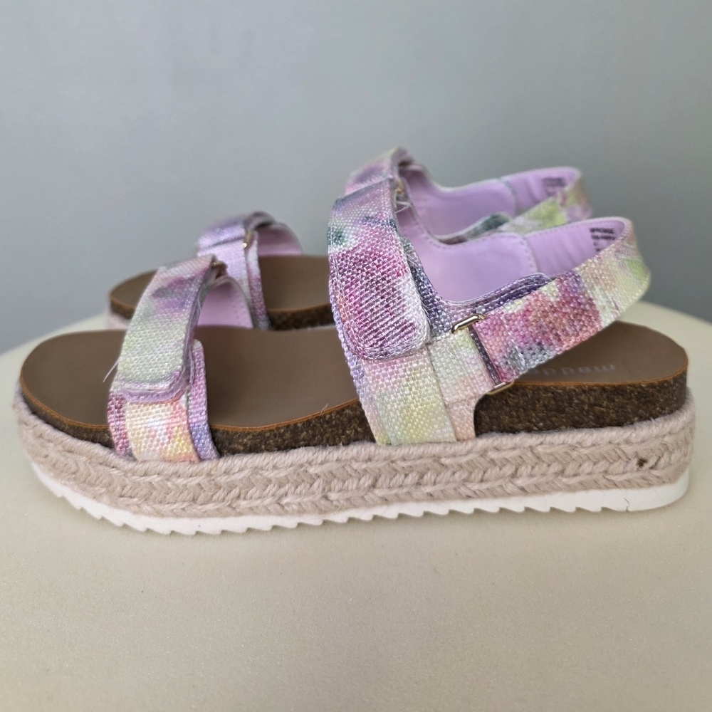 Madden Girl Teddy-T Pastel Tie-Dye Platform Velcro Sandals, Size 4 NEW IN BOX! - Picture 10 of 15